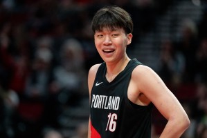 MK体育登录入口-杨瀚森点评自己的NBA菜鸟赛季：有太多遗憾&amp;不满 给自己打40-50分